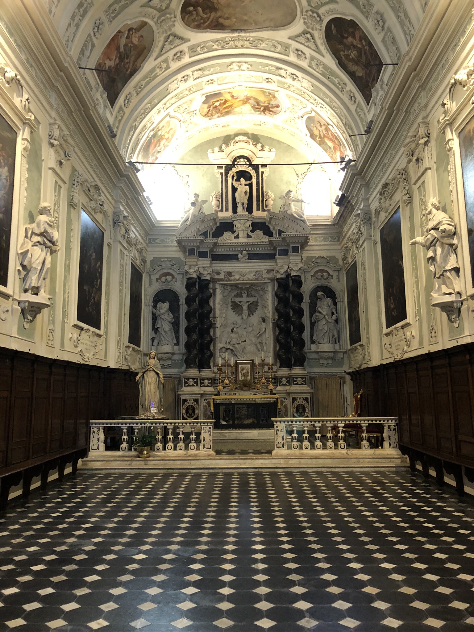 A Ventimiglia il Natale si celebra con il Concorso Presepi Poveri Dal 25 dicembre al 5 gennaio, presso l’Oratorio dei Neri in via Garibaldi a Ventimiglia Alta, torna il tradizionale Concorso Presepi Poveri, giunto alla XXXI edizione. Organizzato dal Comitato pro…