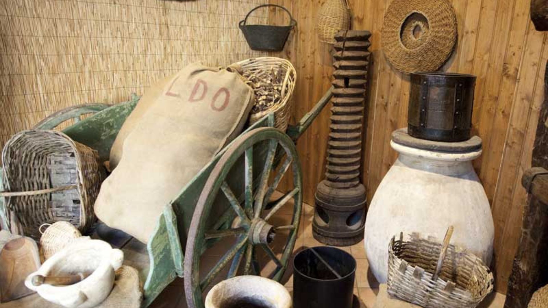 L’olio extravergine d’oliva “U Re” iscritto nel registro De.Co. del Comune di Alassio Alassio – Un nuovo riconoscimento per le eccellenze gastronomiche del territorio: l’olio extravergine di oliva “U Re” è stato ufficialmente iscritto nel registro De.Co. (Denominazione Comunale), un vero e proprio…