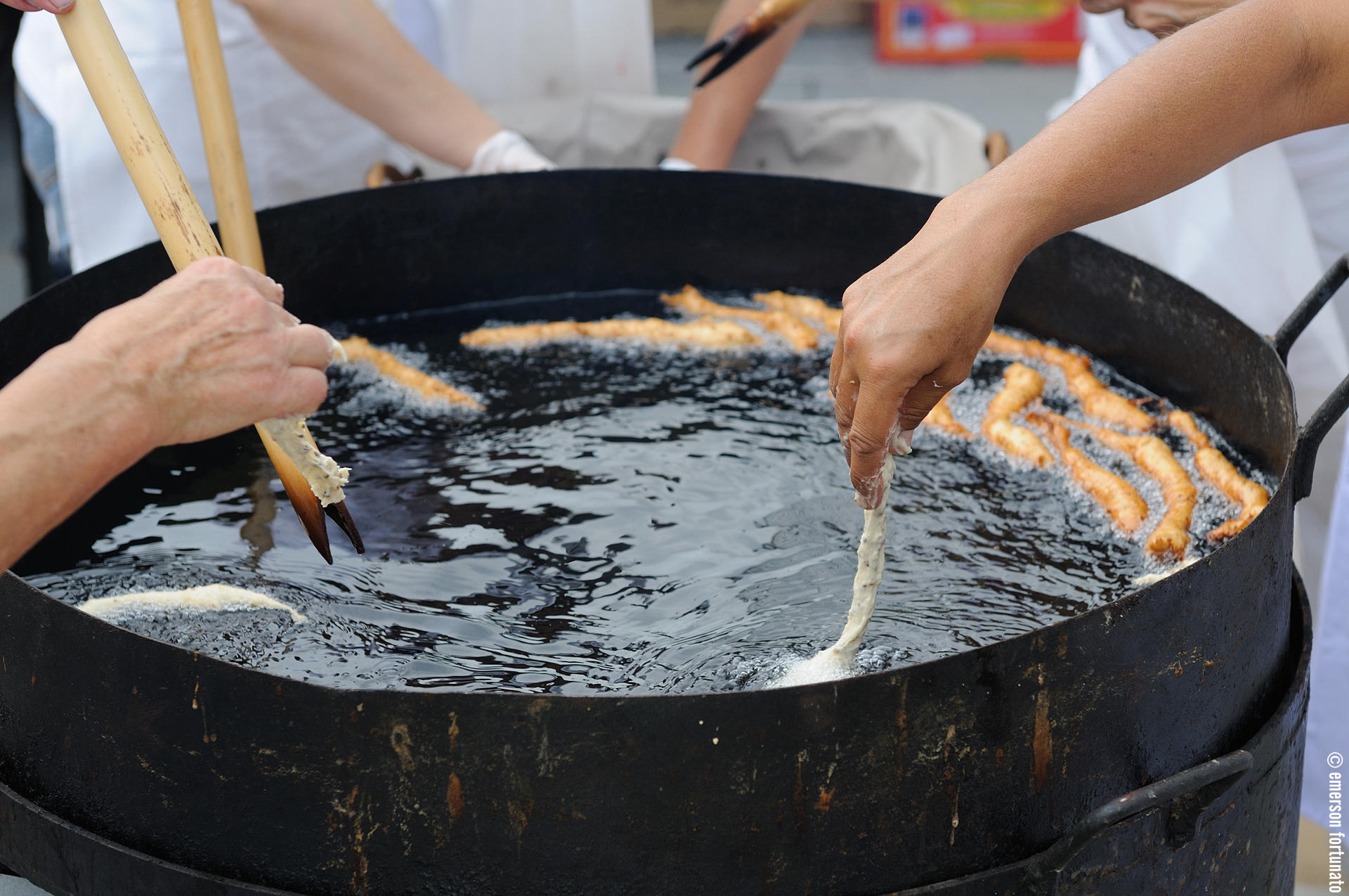 Solva si prepara ad accogliere la tradizionale Festa delle Biscette: un omaggio al dolce De.Co. alassino Alassio (SV) – La pittoresca frazione panoramica di Solva, incastonata nella Baia del Sole, si appresta ad animarsi domenica 27 aprile con l’attesissima Festa delle Biscette. L’evento, ormai un appuntamento…